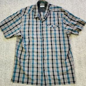 Columbia Large Omni Shade Hiking Button Down